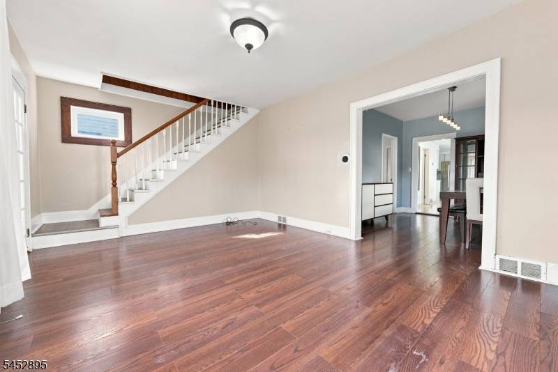 114 Melrose Ave, North Arlington Boro, NJ 07031