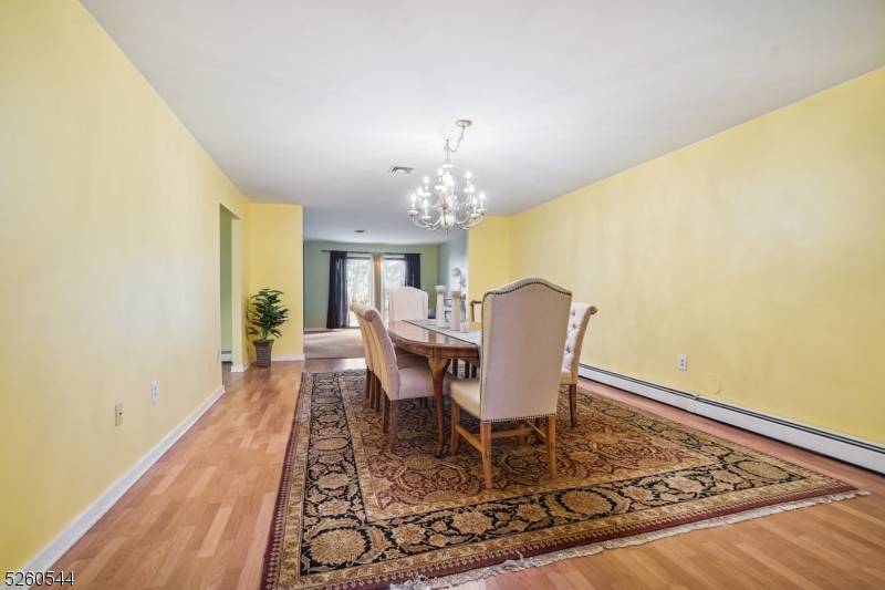 76 Stryker Ct, Bridgewater Twp., NJ 08807