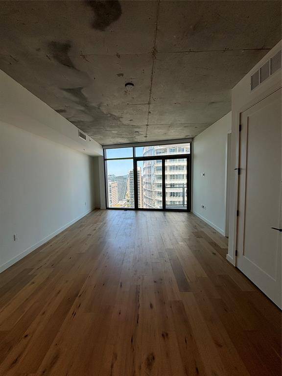 1801 N Pearl Street #3110, Dallas, TX 75201
