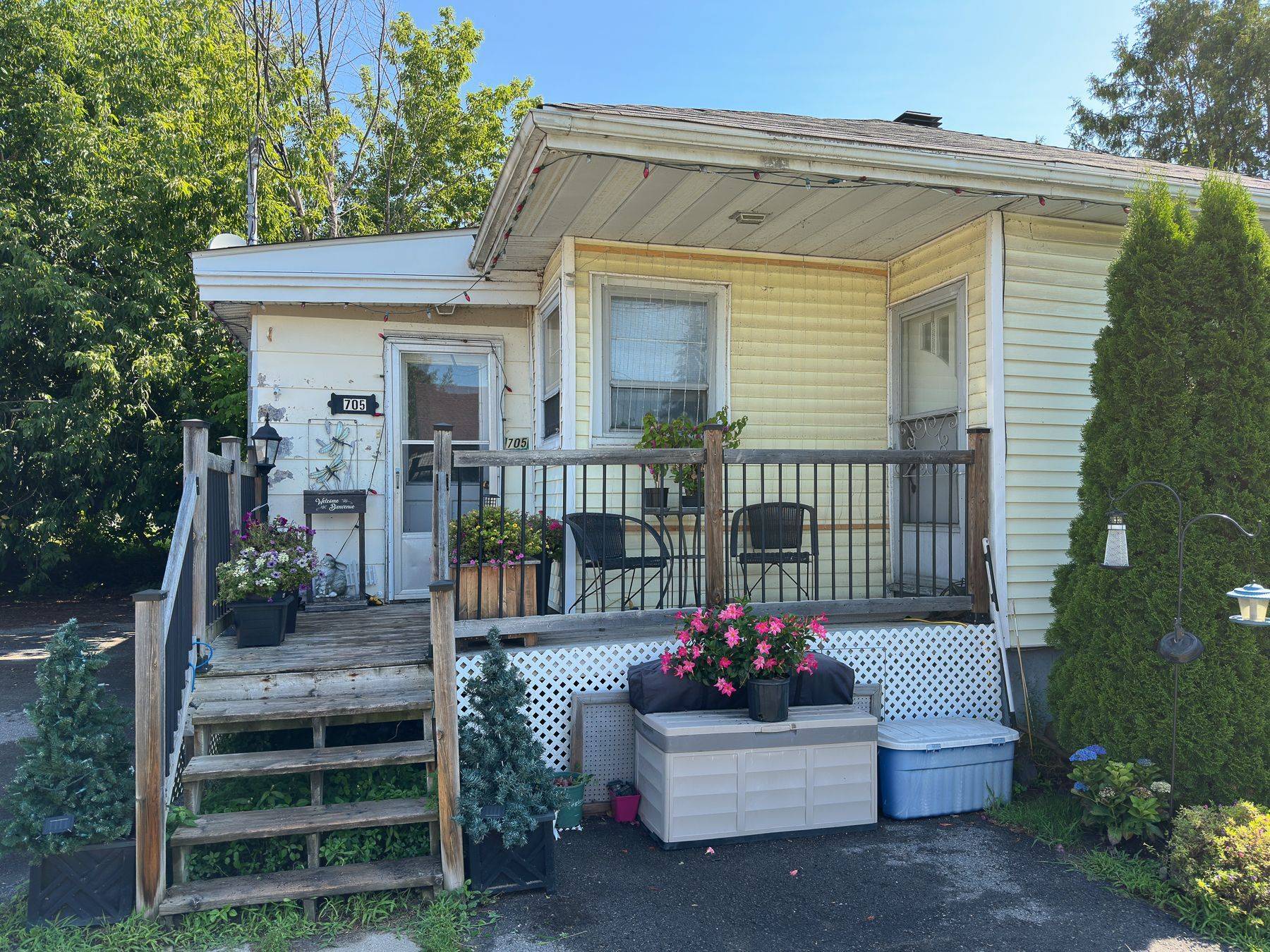 705 Laviolette ST, Clarence-rockland, ON K4K 0E8