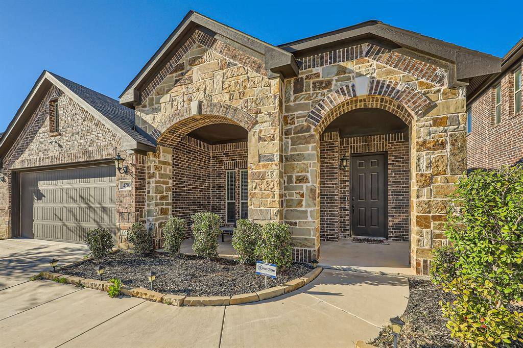 4200 Snowberry Lane, Fort Worth, TX 76036