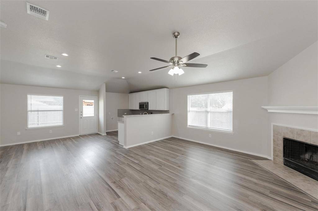 1232 Round Pen Run, Fort Worth, TX 76052