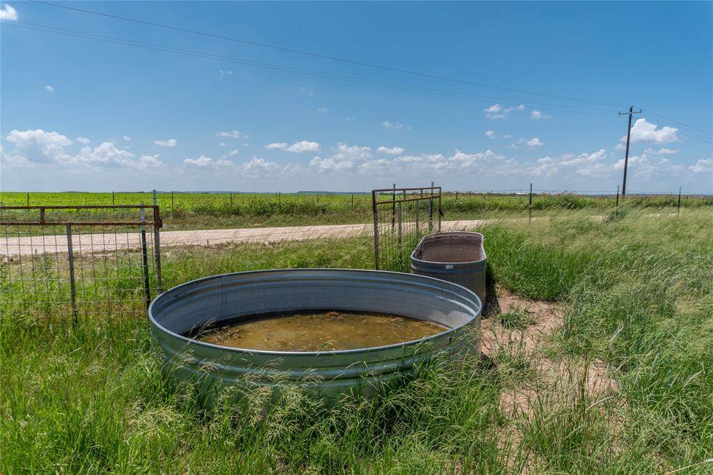 T1 County Road 204, Bradshaw, TX 79567