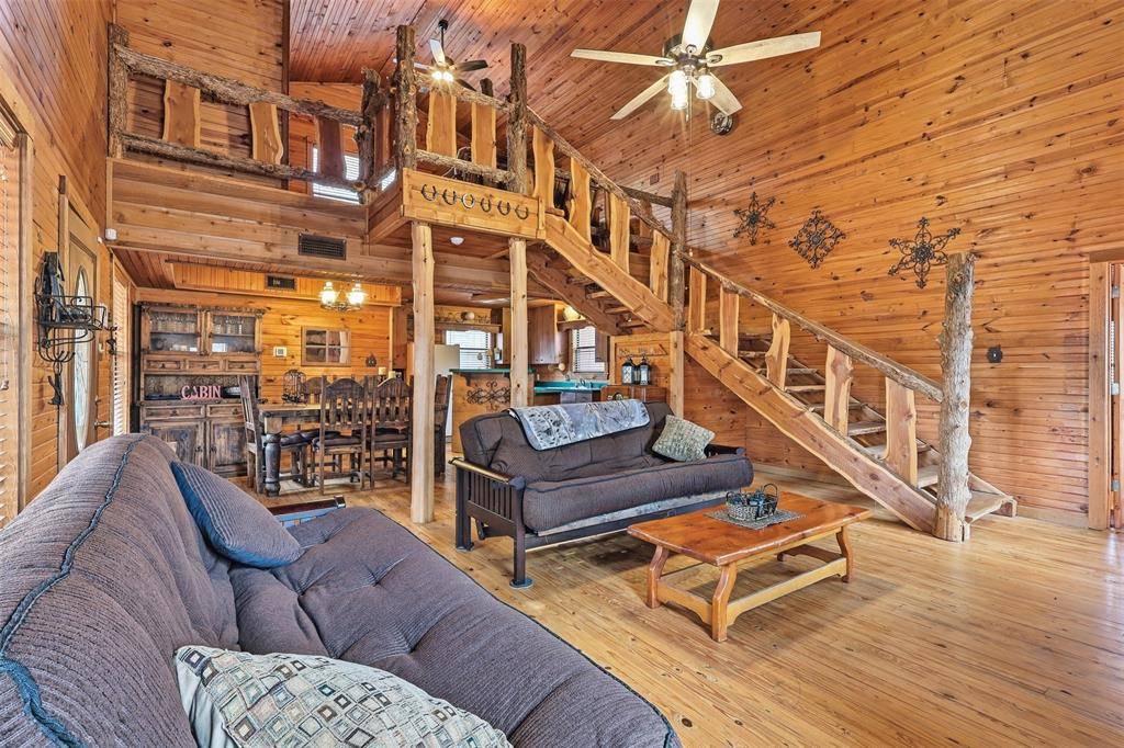 2360 County Road 4660, Winnsboro, TX 75494