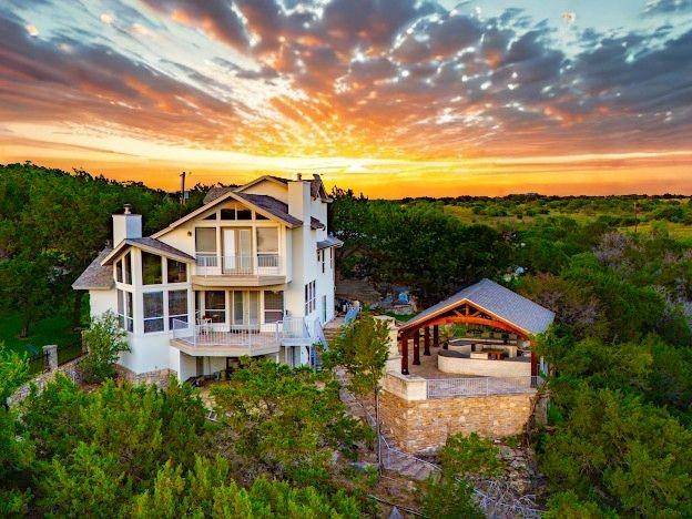 1003 Oak Hill Lane, Possum Kingdom Lake, TX 76449