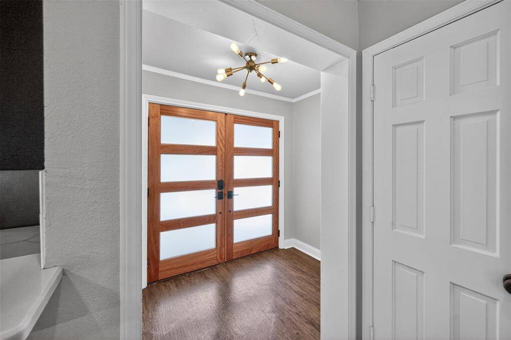 902 Ward Lane, Athens, TX 75751