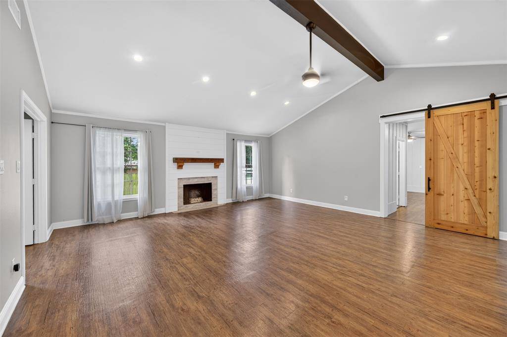 902 Ward Lane, Athens, TX 75751