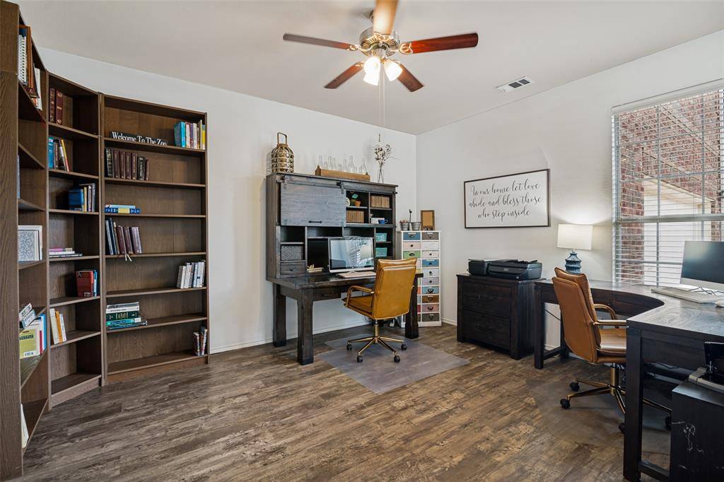 414 Love Bird Lane, Murphy, TX 75094