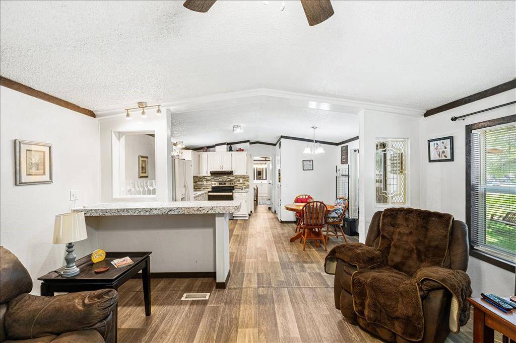 479 Live Oak Loop, Whitney, TX 76692