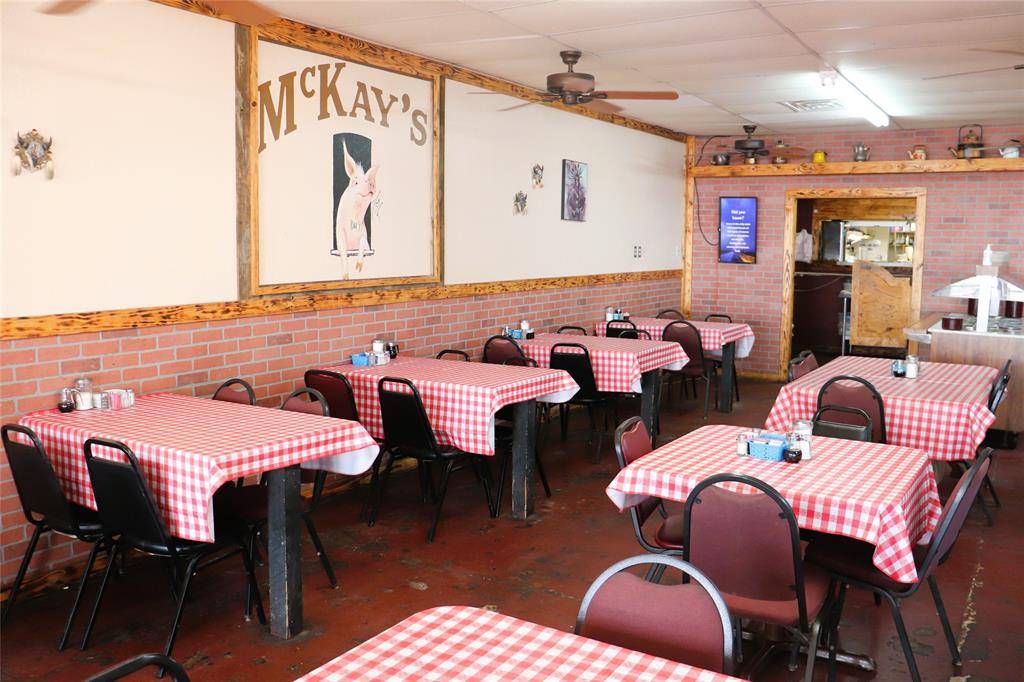 1113 Main Street, Commerce, TX 75428