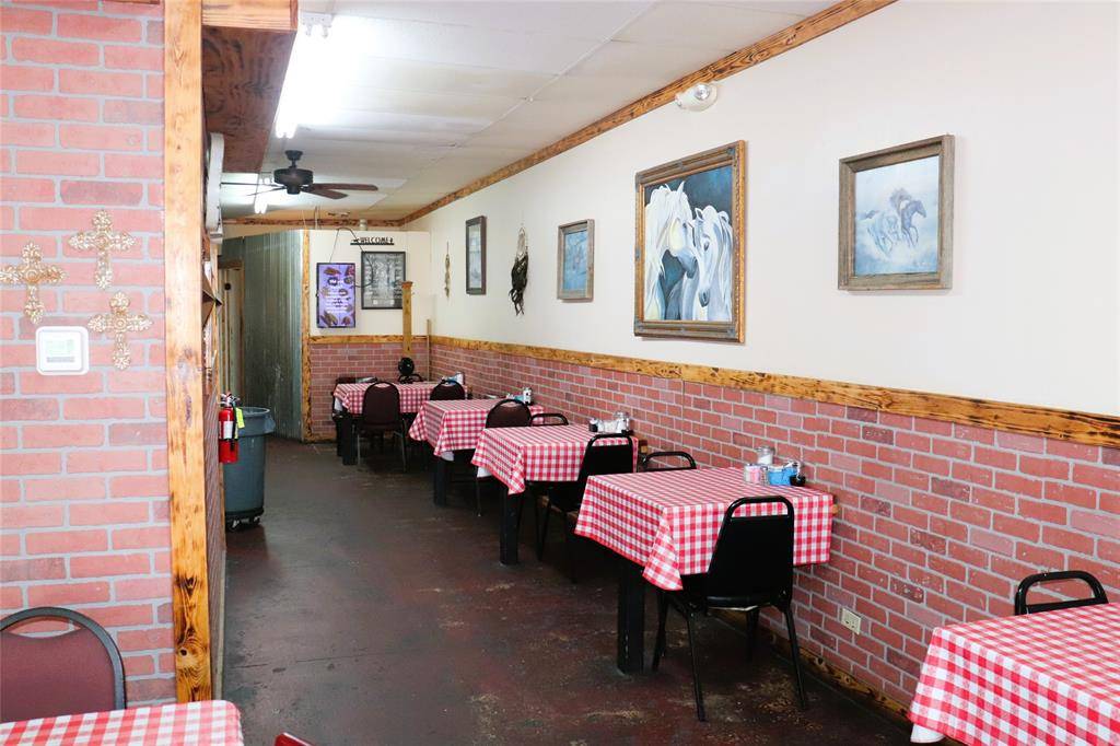 1113 Main Street, Commerce, TX 75428