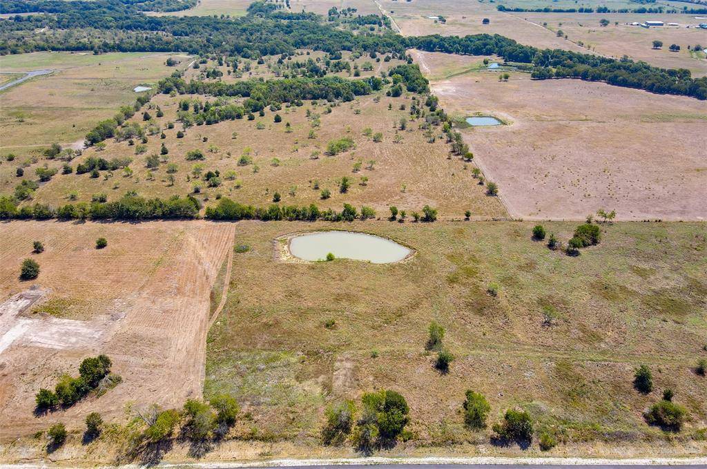 1395 Channing Lane, Wills Point, TX 75169