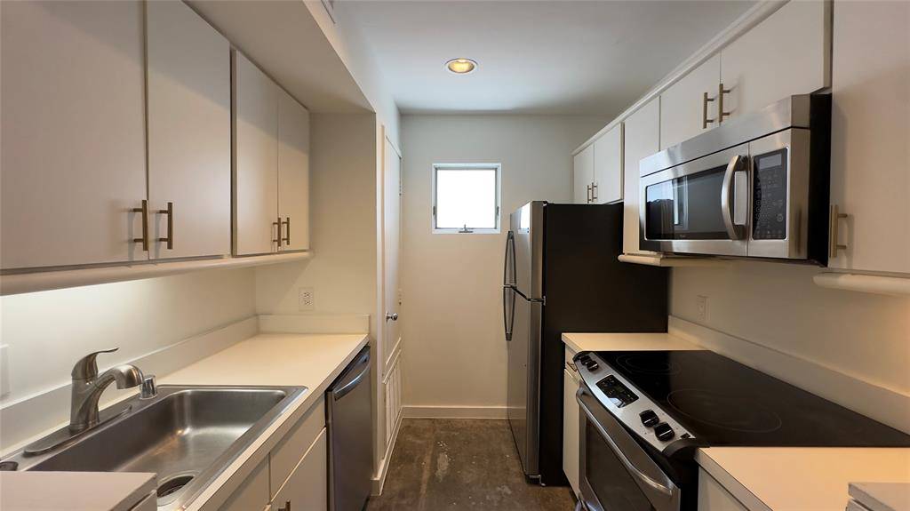 4214 Buena Vista Street #8, Dallas, TX 75205