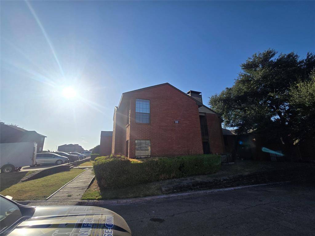 5909 Lake Hubbard Parkway #215, Garland, TX 75043