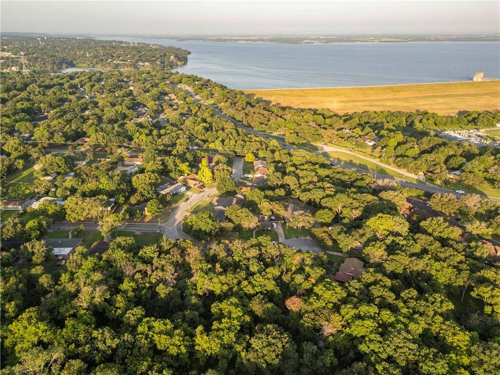2906 Maple Hill Circle, Waco, TX 76708
