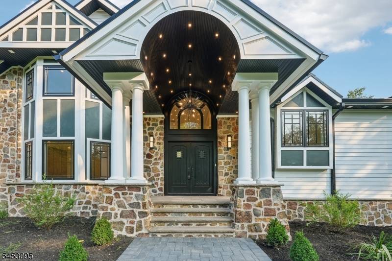 496 White Oak Ridge Rd, Millburn Twp., NJ 07078