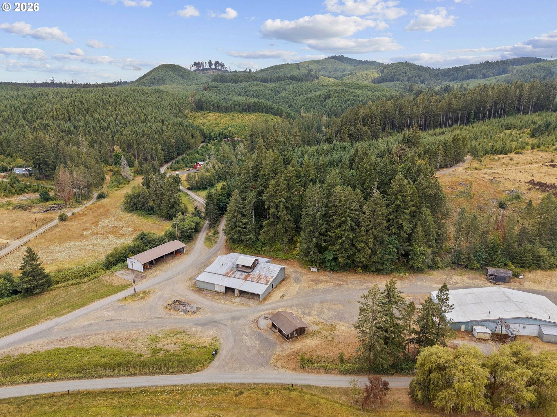 17411 NW PANTHER CREEK RD, Carlton, OR 97111