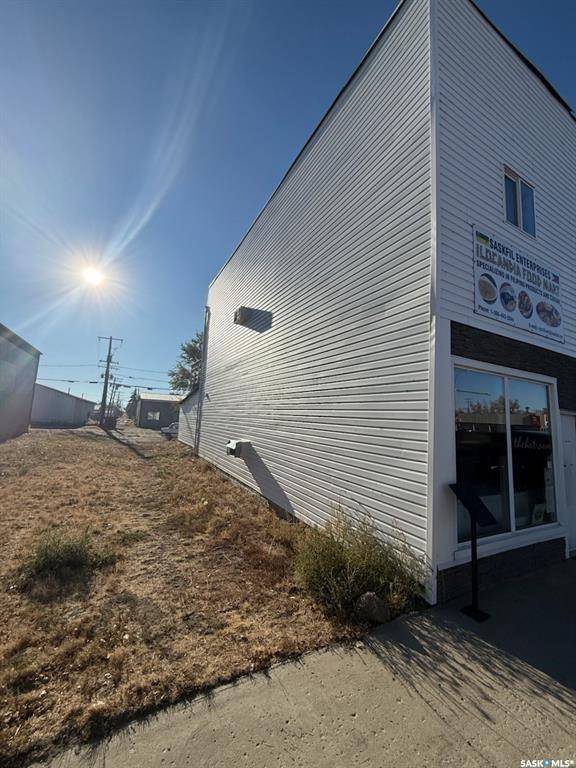 111 Main STREET, Kindersley, SK S0L 1S0