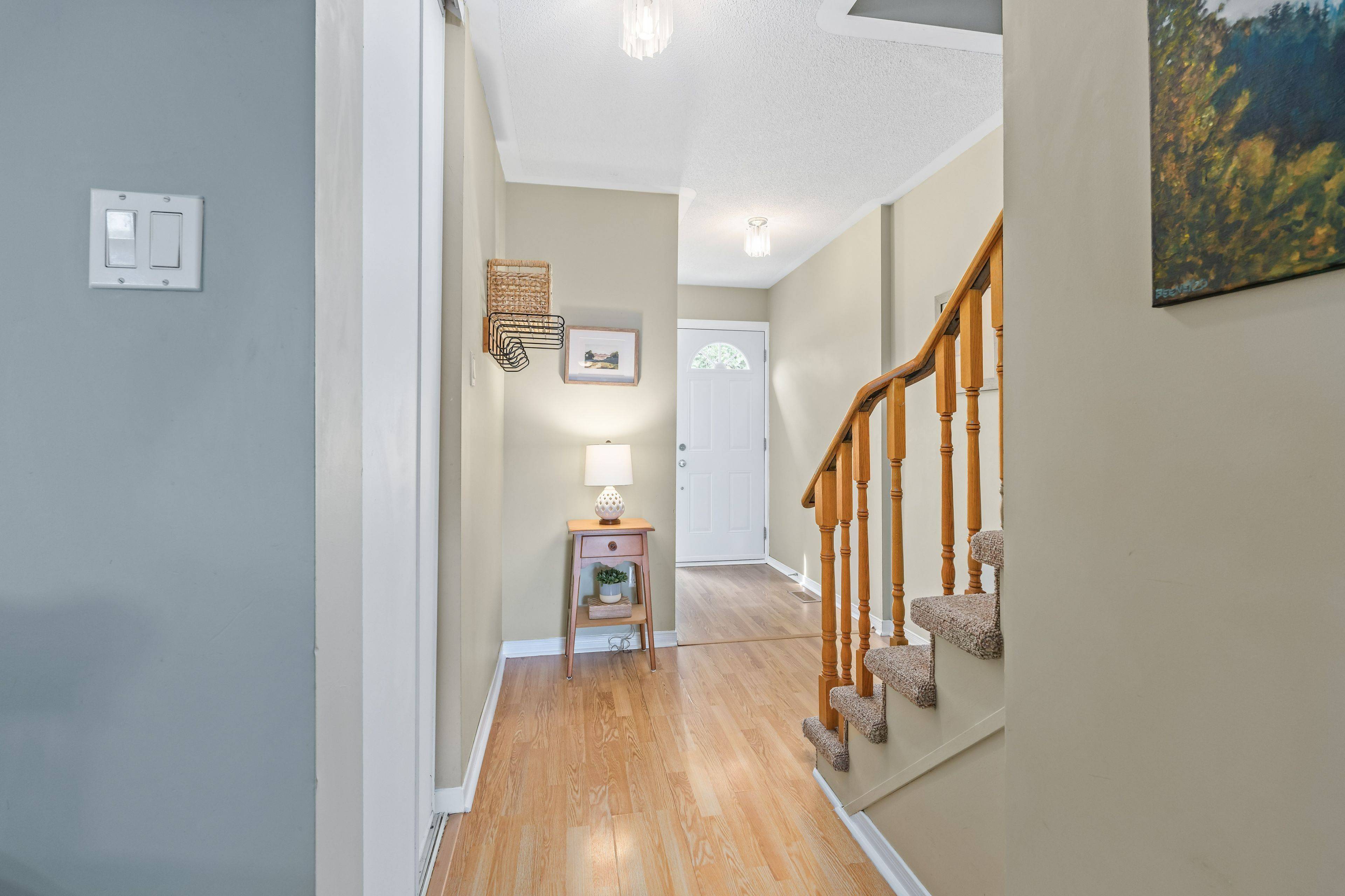 23 Stewart Maclaren RD, Halton Hills, ON L7G 5L8