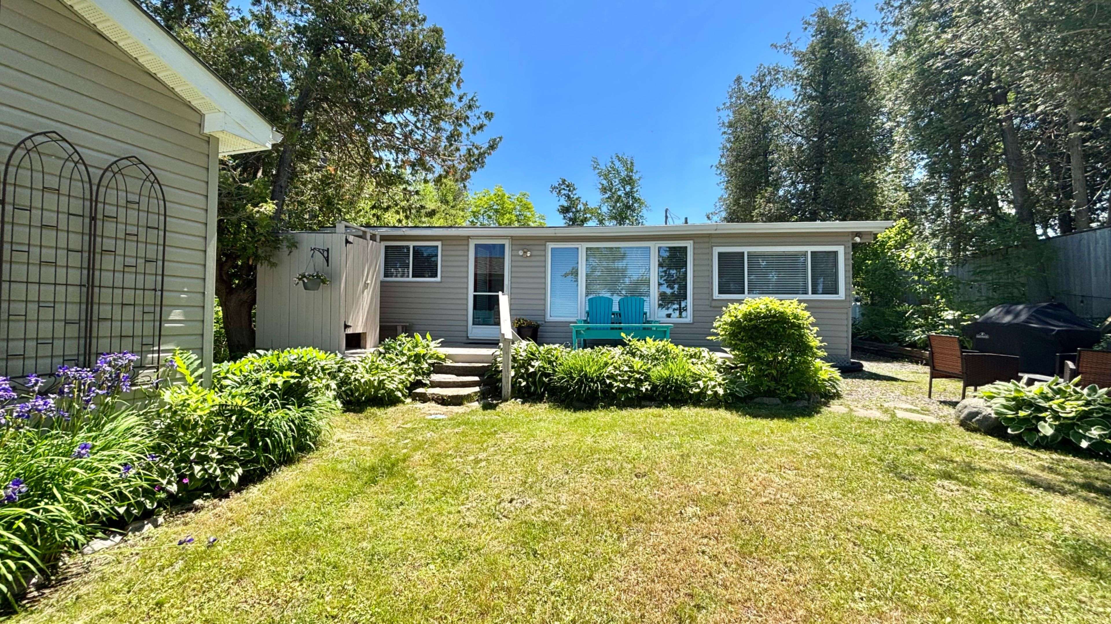 537 BRUCE ROAD 13 RD, Native Leased Lands, ON N0H 2L0