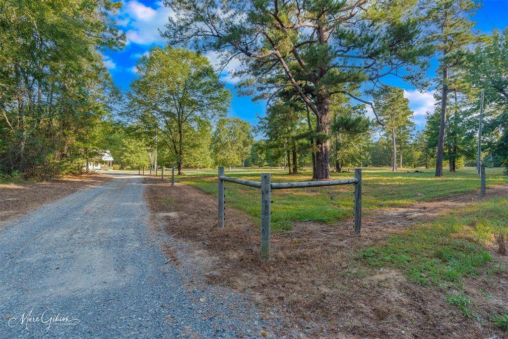 550 Linton Bellevue Road, Benton, LA 71006