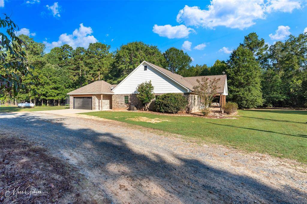 550 Linton Bellevue Road, Benton, LA 71006