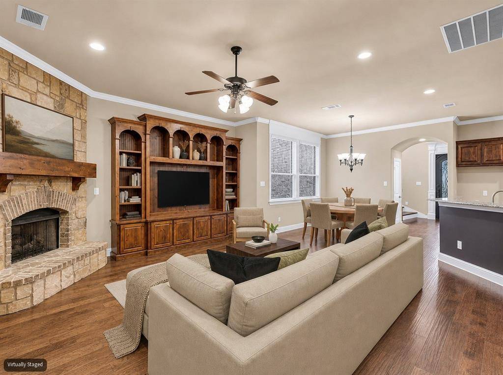 7401 Park Place Drive, North Richland Hills, TX 76182