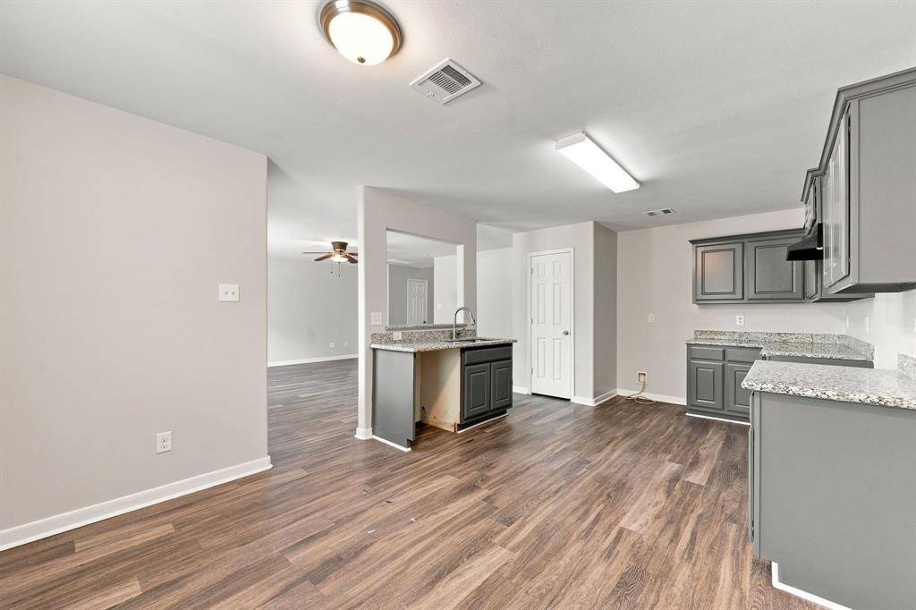 6811 Waterlilly View Lane, Richmond, TX 77469