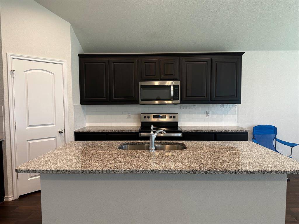 3112 Montego Bay Lane, Fort Worth, TX 76123