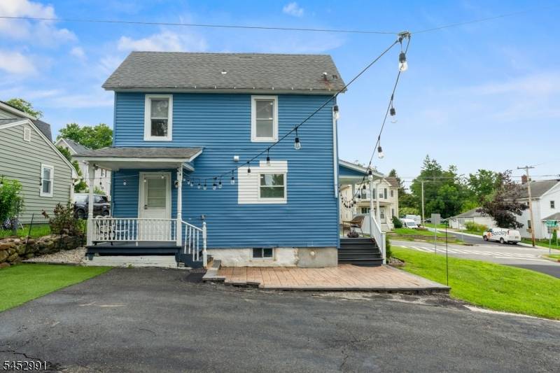 106 Allen St, Netcong Boro, NJ 07857