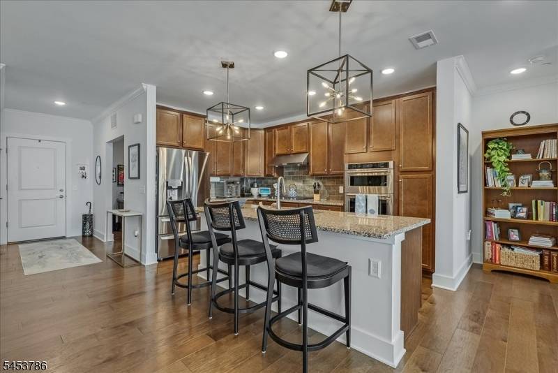 3 Vanderbilt Blvd #209, Florham Park Boro, NJ 07932