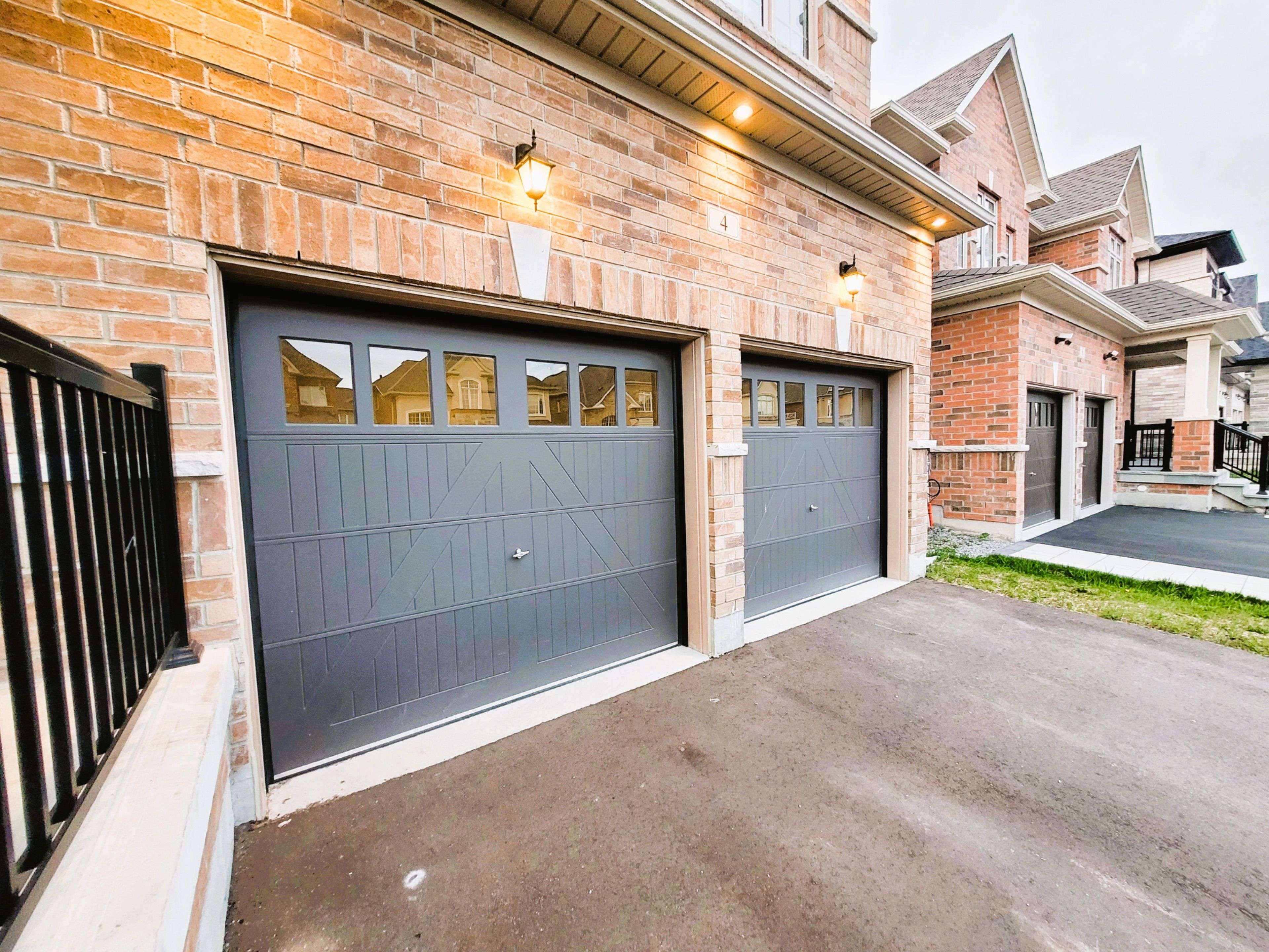 4 Bruce Welch AVE, Georgina, ON L4P 0J1