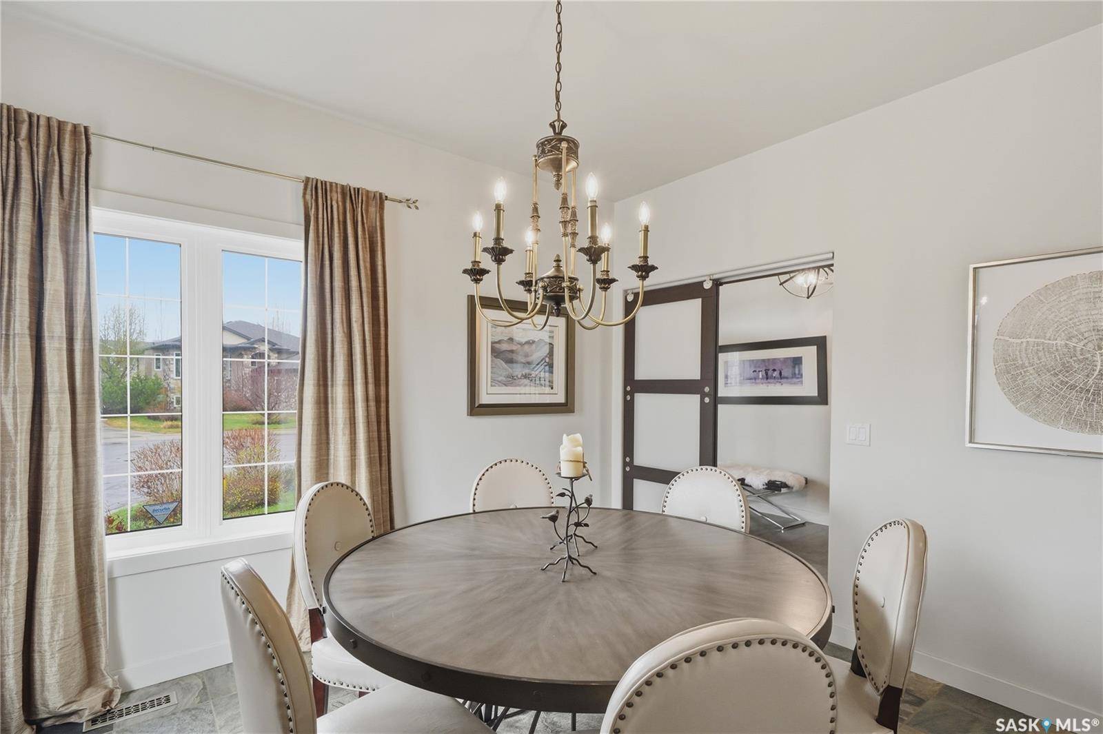 735 Wright CRESCENT, Saskatoon, SK S7N 4T8