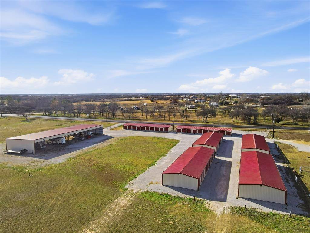 9910 Highway 199 W, Poolville, TX 76487