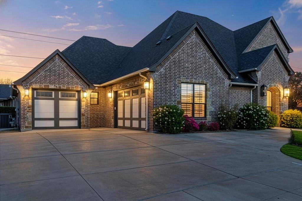 1001 Quarry Court, Granbury, TX 76048