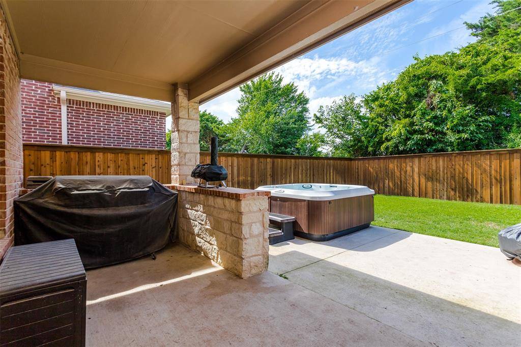 6706 Windward View Drive, Rowlett, TX 75088
