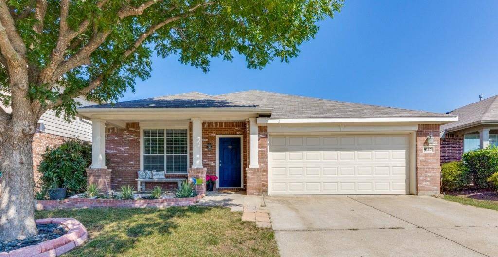 9217 Oldwest Trail, Fort Worth, TX 76131