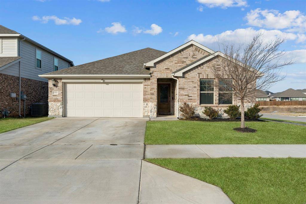 10569 Takala Drive, Fort Worth, TX 76179