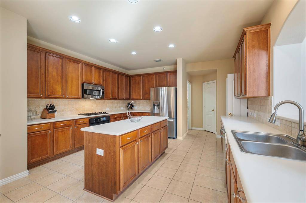 5771 Aylworth Drive, Frisco, TX 75035