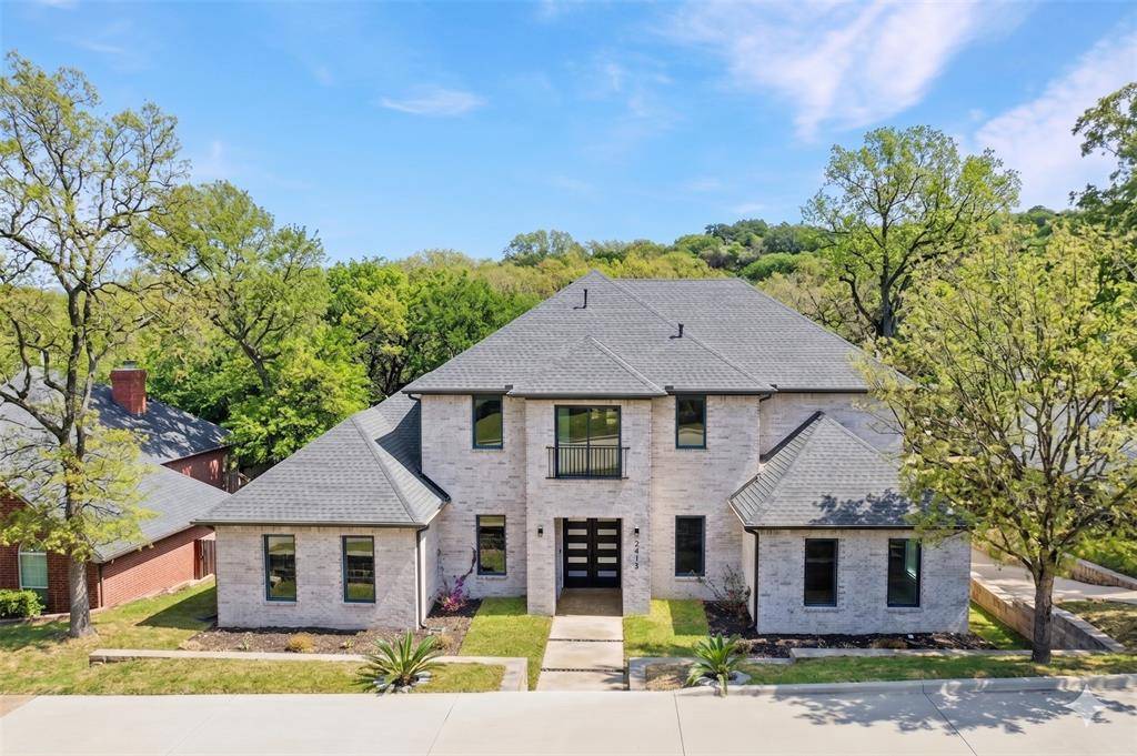2415 Valley View Drive, Cedar Hill, TX 75104