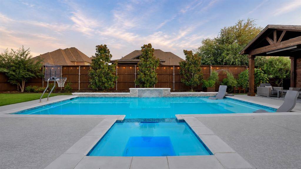 260 St. Mark Lane, Prosper, TX 75078
