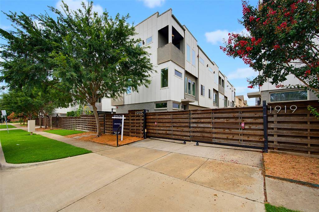 1915 Summit Avenue #1, Dallas, TX 75206