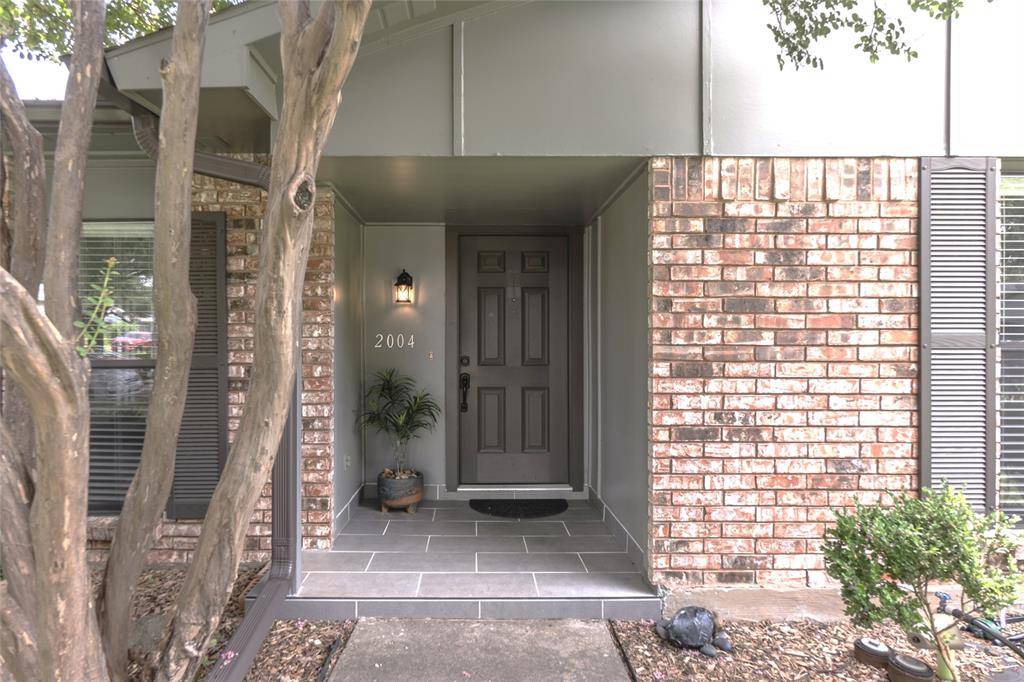 2004 White Ash Road, Carrollton, TX 75007