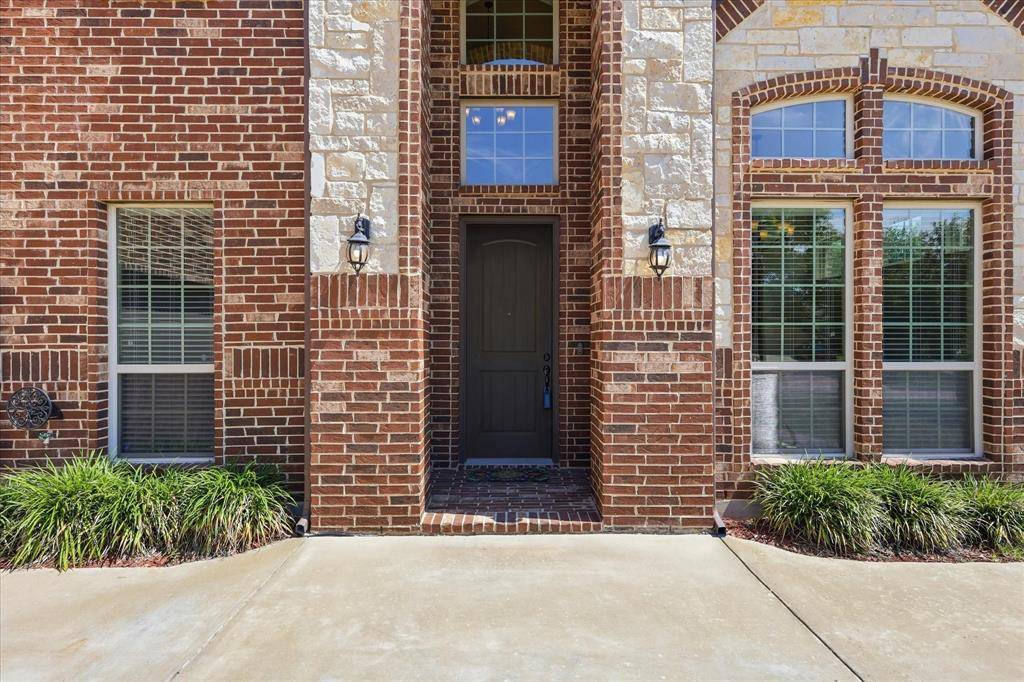 405 Double Creek Drive, Midlothian, TX 76065
