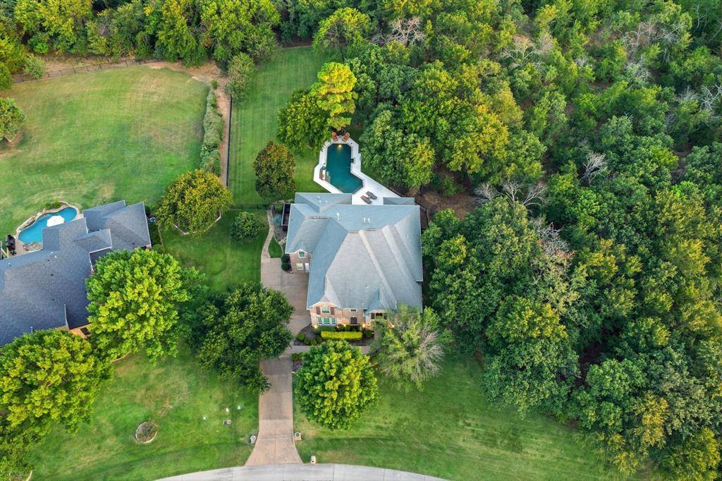 2104 Beachview Drive, Flower Mound, TX 75022
