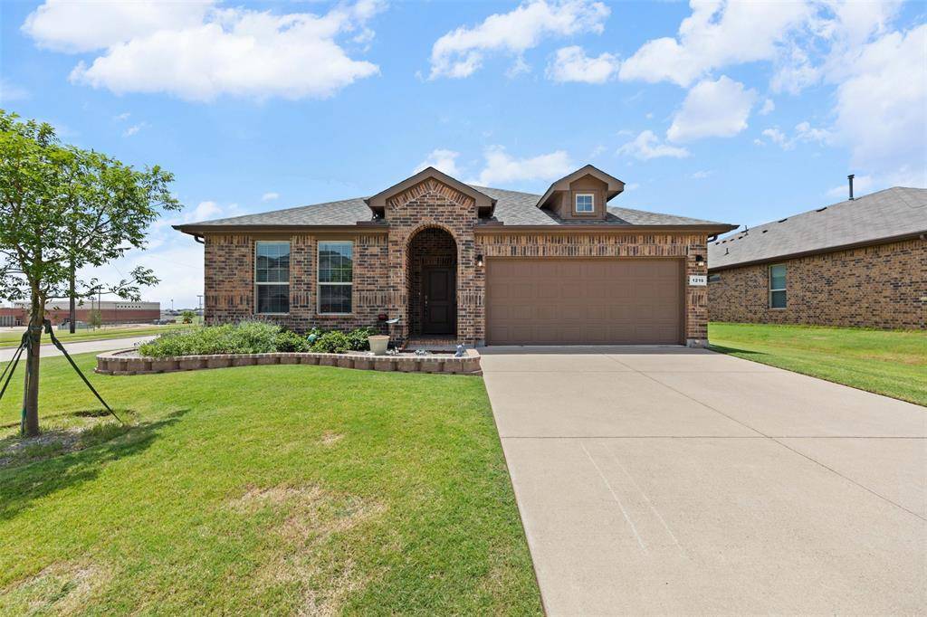 1216 Larkspur Lane, Cleburne, TX 76033