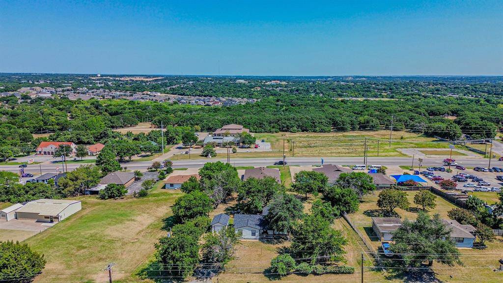 1813 Clear Lake Road, Weatherford, TX 76086