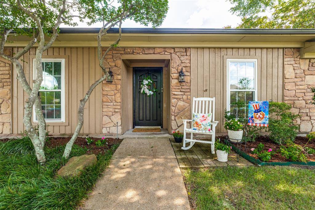 2212 Kirby Drive, Plano, TX 75075