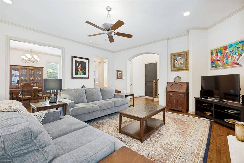 4921 Alcott Street, Dallas, TX 75206