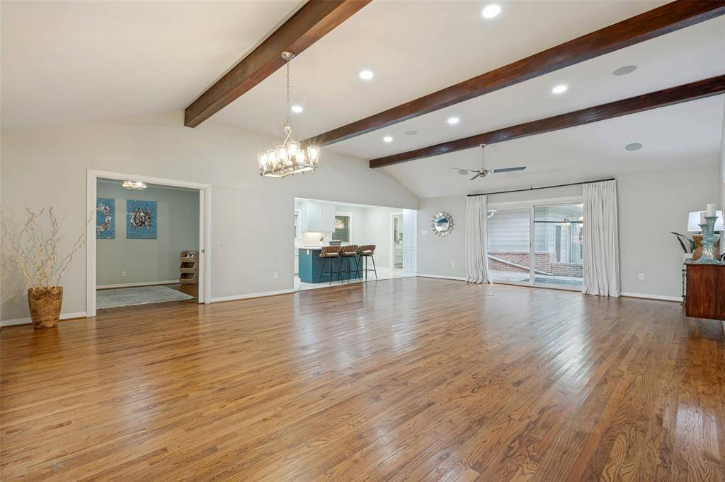 11055 Milhof Drive, Dallas, TX 75228
